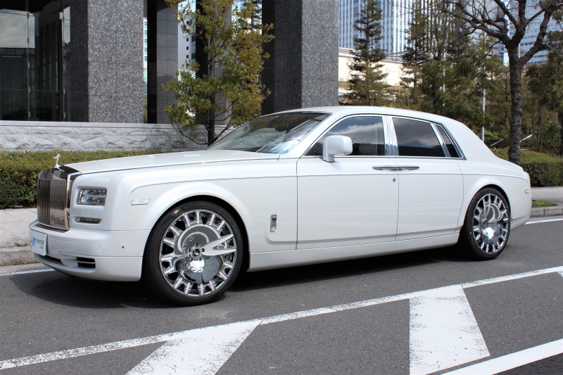 ロールスロイス ファントム Phantom Ii ﾃﾞｨｰﾗｰ車 Forgiato 24in 1ｵｰﾅｰ 中古車 情報 Fastes Cars Www Fastescars Co Jp
