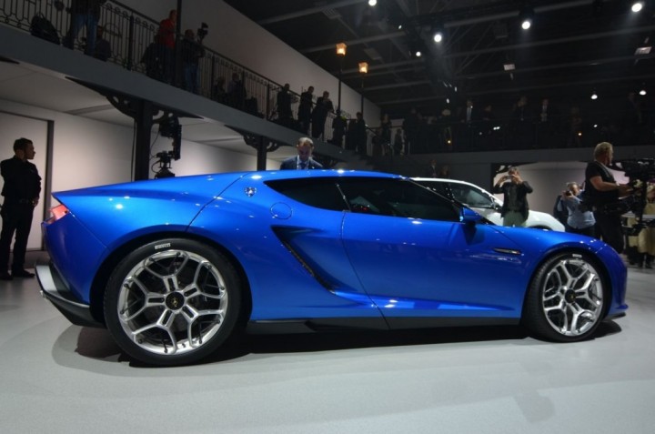 lamborghini-asterion3