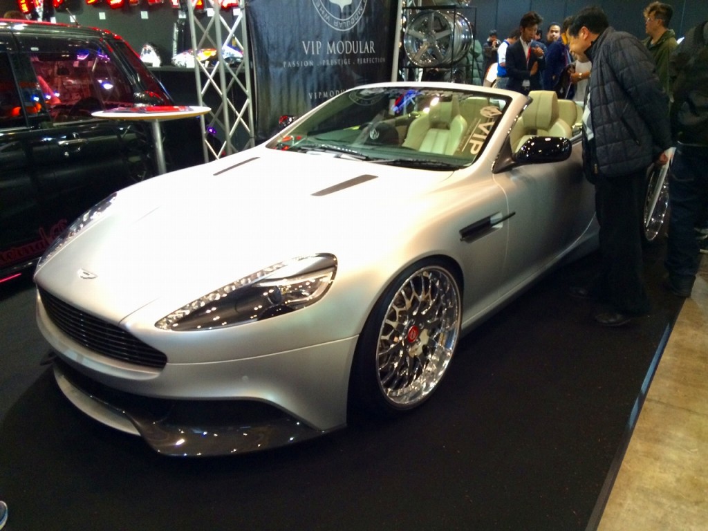 東京オートサロン2015 画像 フェラーリ ポルシェの新車販売 ファステスカーズ 東京 Fastescars